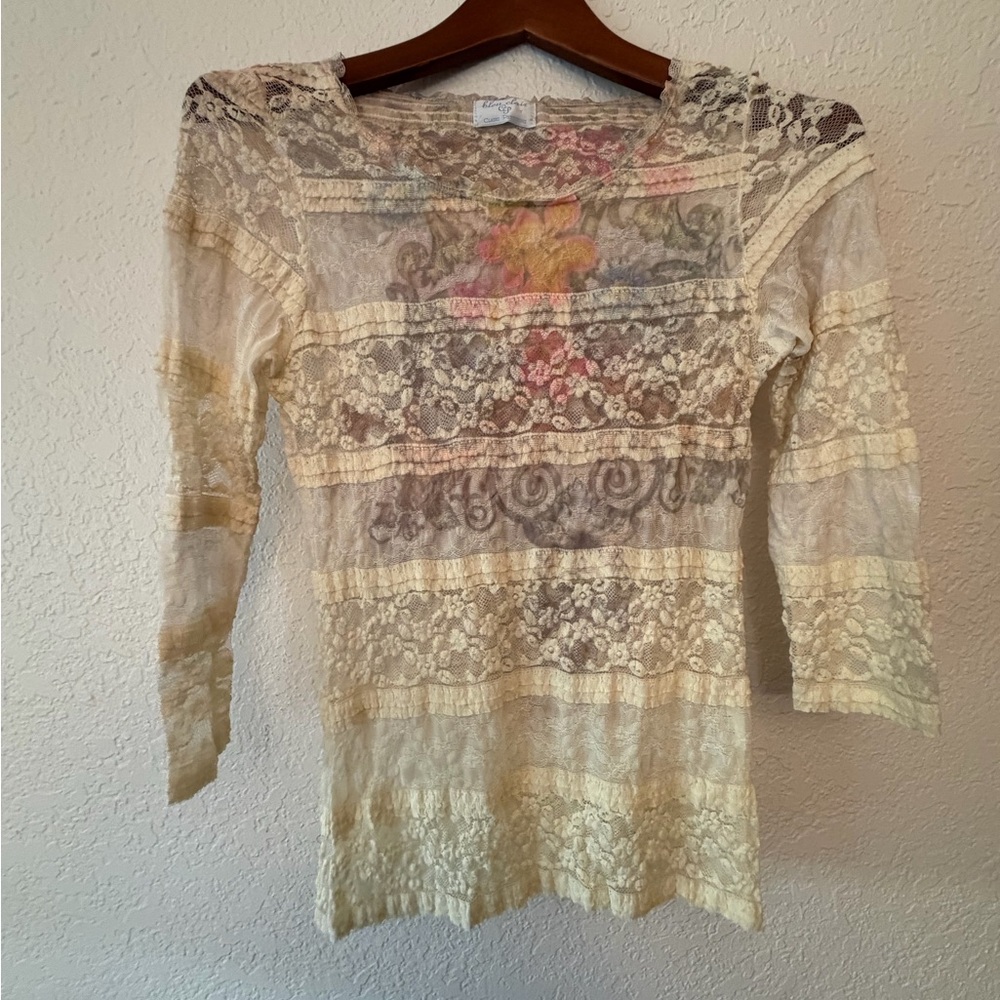 Vintage-Inspired Cream Lace Blouse